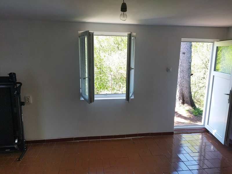 Вила в с. Шипково, област Ловеч. Площ 45кв.м, с двор 600кв.м.