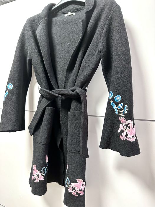 Дамско манто филц