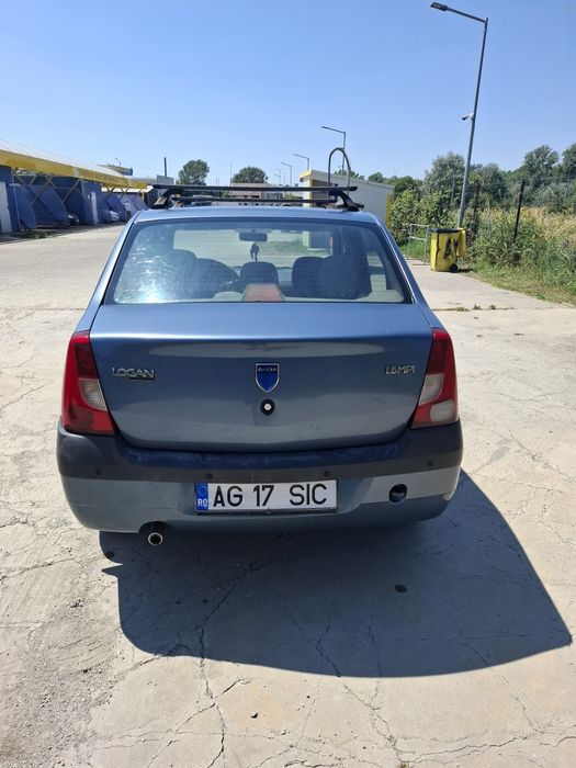 Vând Dacia Logan 1.6