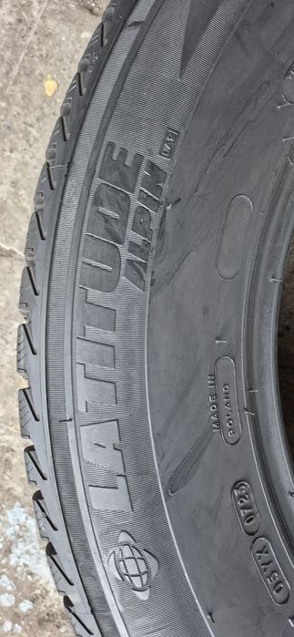 2 anvelope iarna Michelin 245/65/17,dot 2022.Pretul este pe bucata.