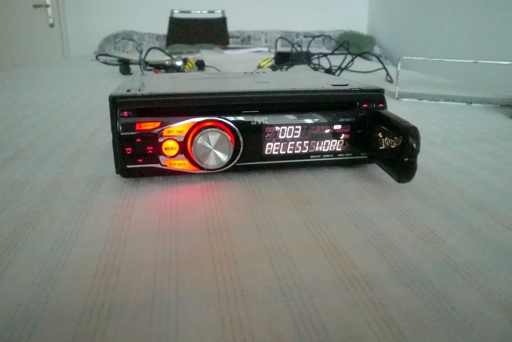 Авто USB ,CD,AUX player JVC KD-R411
