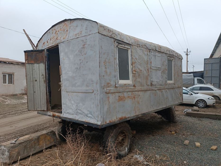 Контейнер сотилади