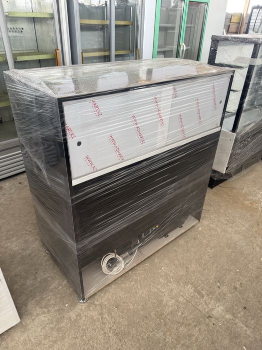 Кондитерский холодильник(витринный)