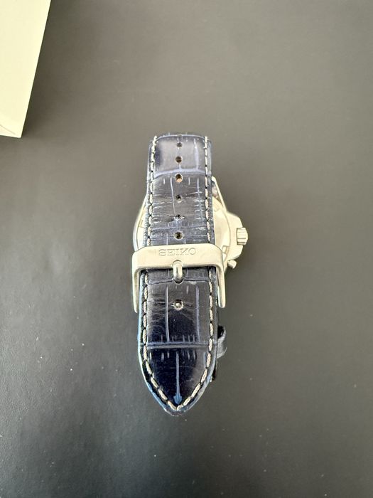 Часовник Seiko Kinetik