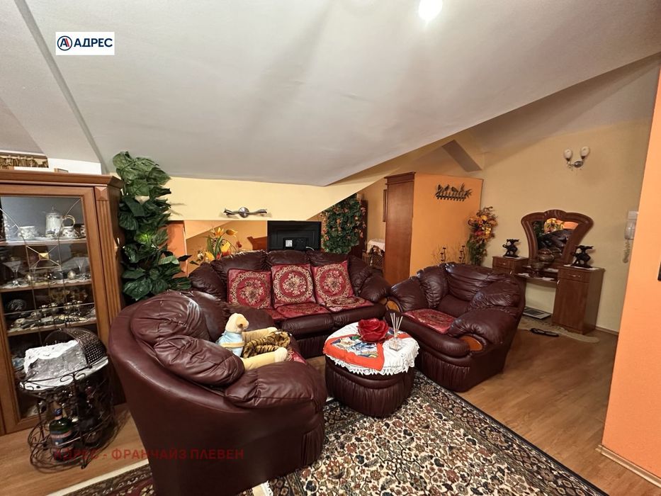 1-стаен в Плевен-Широк център площ 90 цена 80000