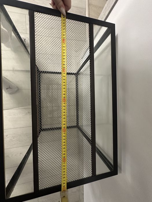 Террариум в хорошем состоянии