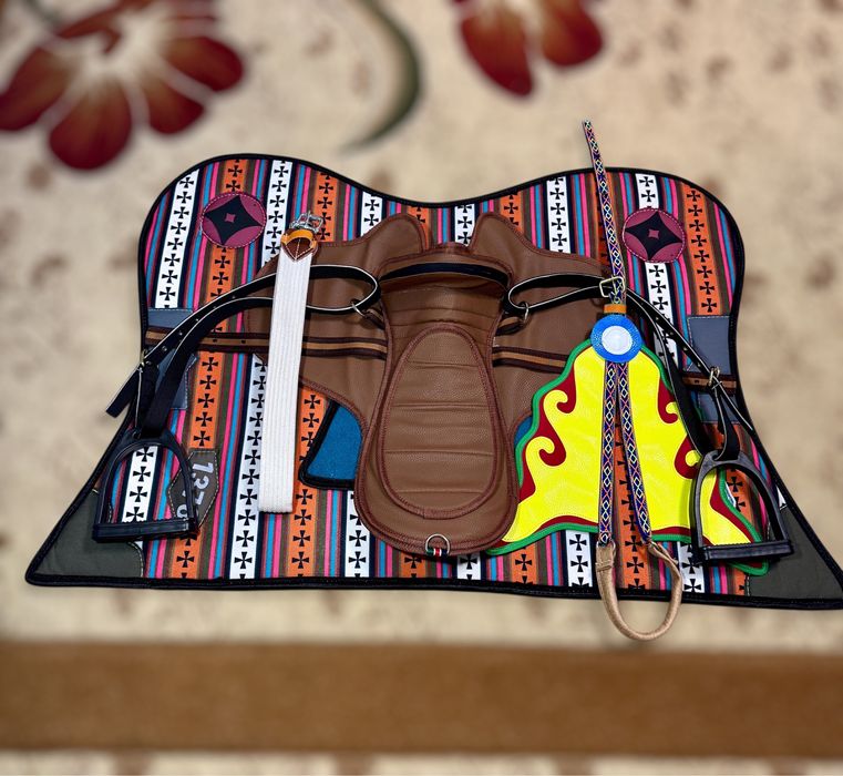 Спорттық ер-тоқым  сатылады/продам новое спортивное седло