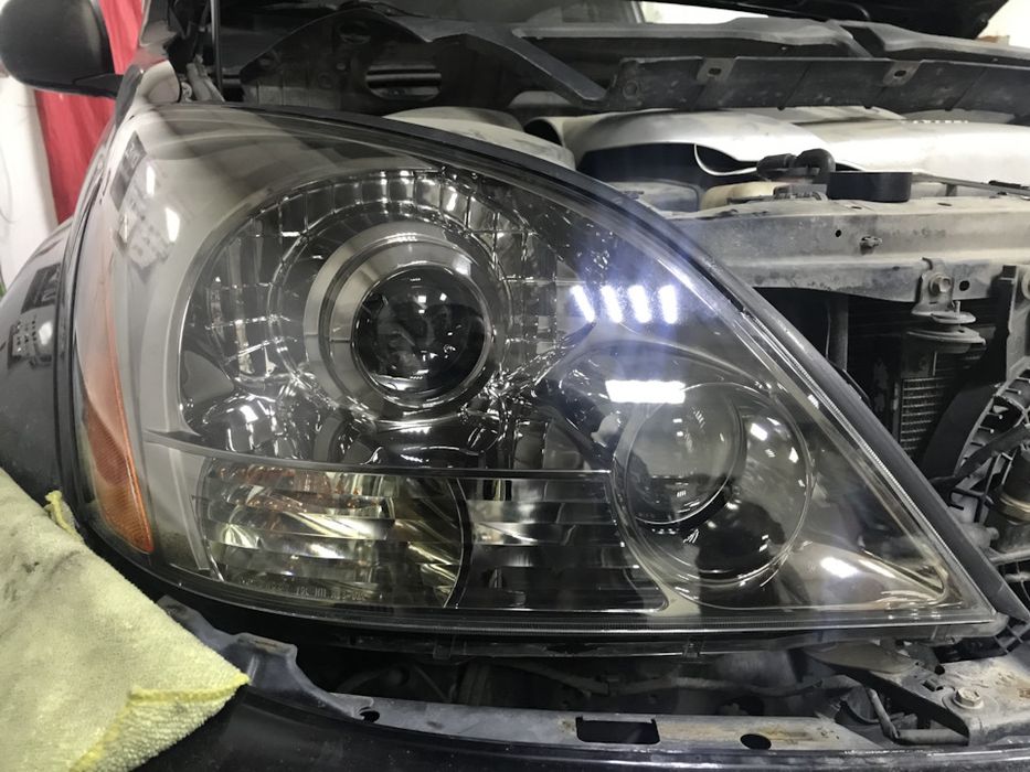 Стекло Фар Лексус 470 / Lexus GX