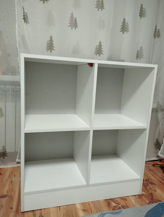 Продам белый стеллаж