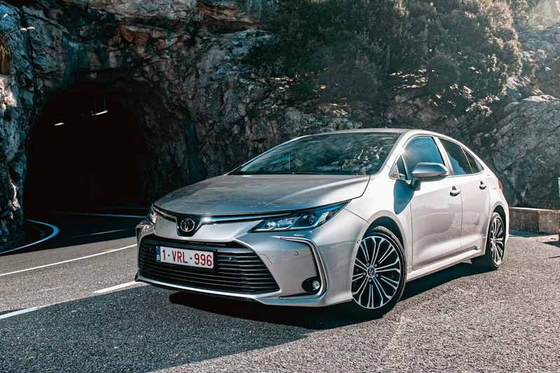 Бампер Королла 19- Corolla 210