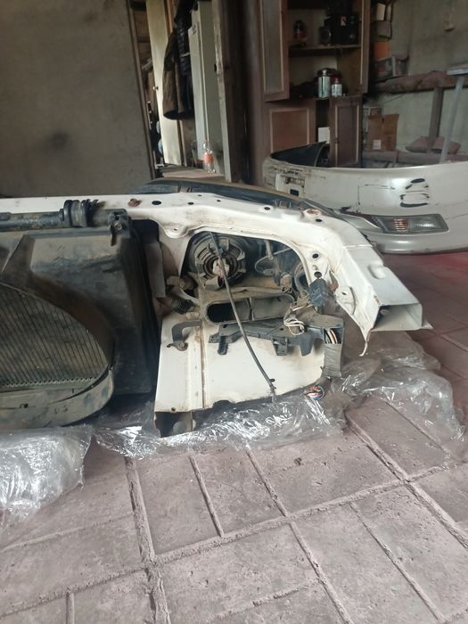 Продам запчасти на марк2