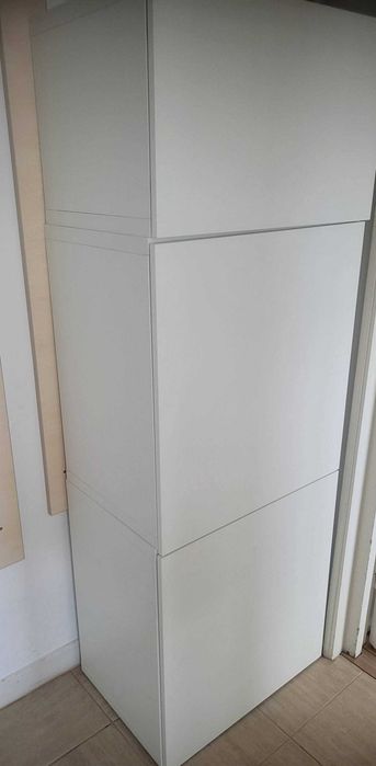 Corpuri dulap Ikea Besta
