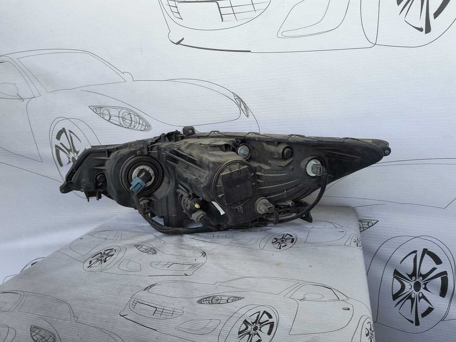 Far Dreapta Uk Cu Lupa Honda Accord 2009 / 2008-2011 Cod OEM 33100TL0E51 (1E1)