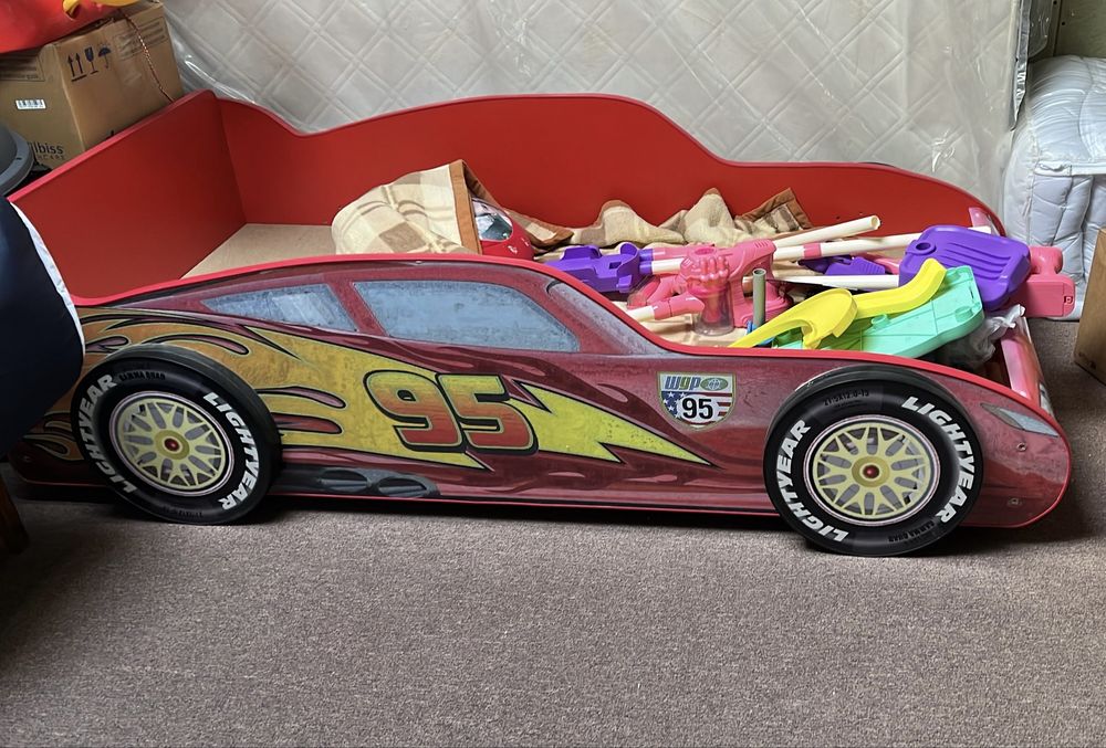 Patut copii masinuta