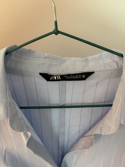 Приталенная рубашка Zara (s размер)