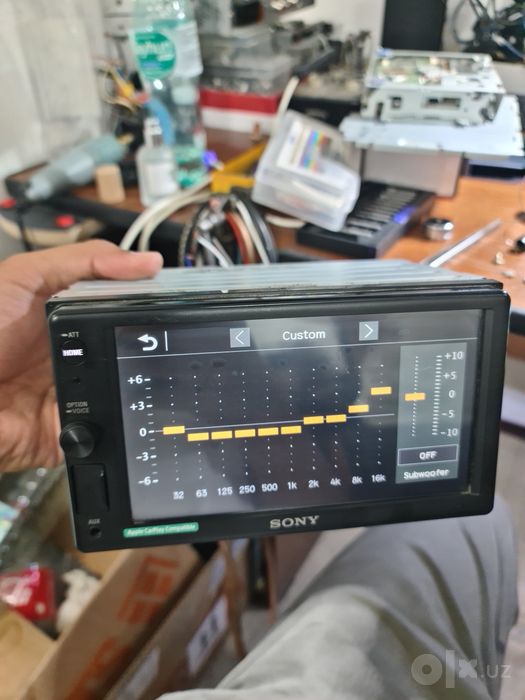 Sony  AX1000 magnitafon