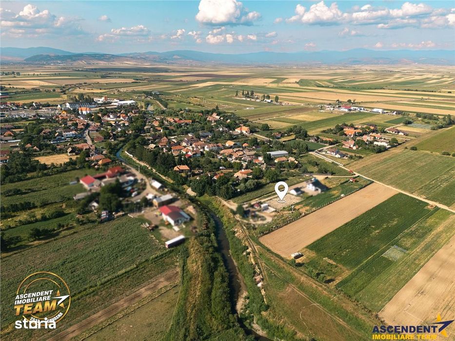 FILM! Teren intravilan, aliniament apreciabil,741mp,Targu Secuiesc