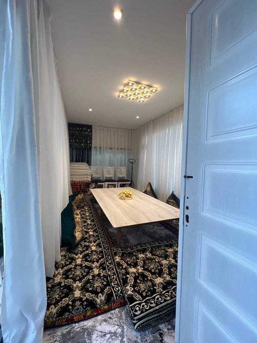 V3373 ПРОДАЕТСЯ 4/1/5 на: Себзаре Ор.р:Динама магазин 120м2