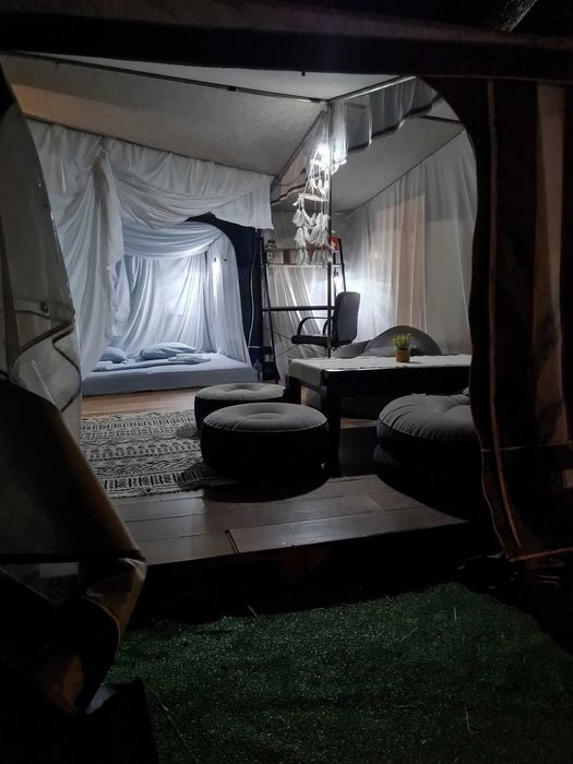 Караваната с киното Каравана под наем