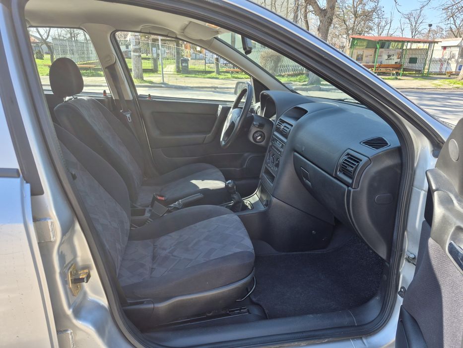 Опел Астра 1.6 Моно 75 Коня