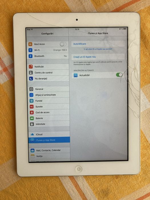Ipad 2 Alb . Baterie 86% . Memorie 32gb