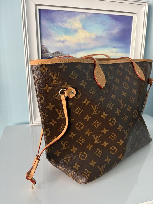 Дамска чанта - Louis Vuitton