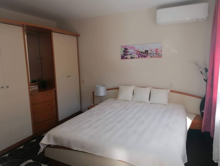 Дава се под наем Етаж от къща в Тетевен - 96 кв.м за 59670 € - Снимка #6
