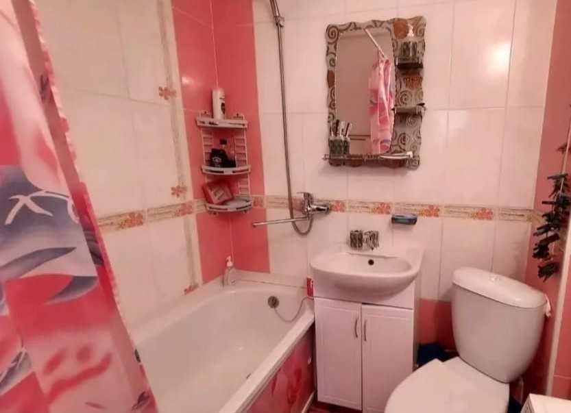 Продам квартиру 20 мкрн