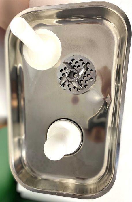 Masina de tocat carne profesionala MK-12, 850W