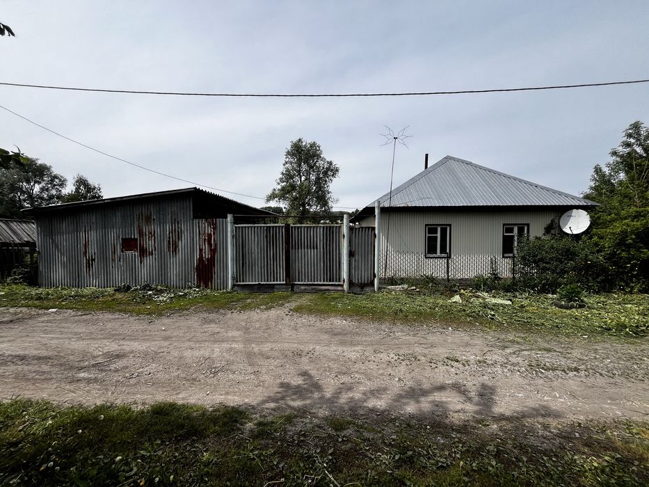 Продам дом в западном