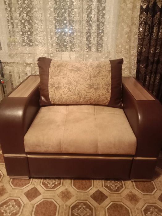 Продам кресло кровать и обувницу