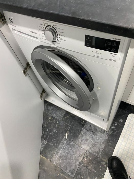 BARLAD Închiriez  ap. 2 camere ET-3, IRB