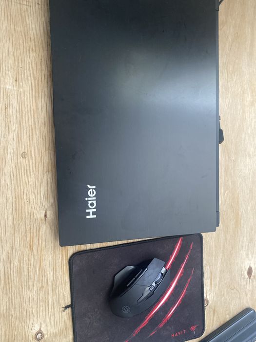 Ноутбук Haier g1700