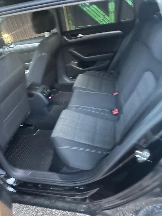 Vand Passat 2.0 diesel, 150 de cai, an 2022, km 220.000, automat 7+1