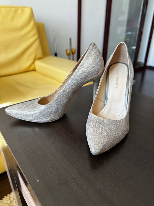 Pantofi cu toc - piele