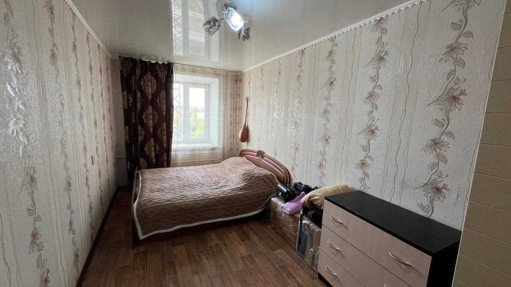 Продаётся трёхкомнатная квартира