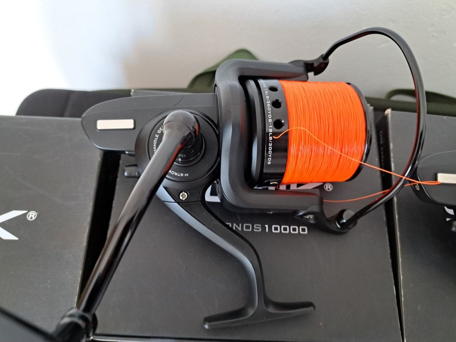 Set 4 lansete + mulinete Sonik SK4 + Tournous 10000