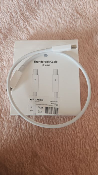 Thunderbolt 2 Кабел 0.5м оригинален Apple