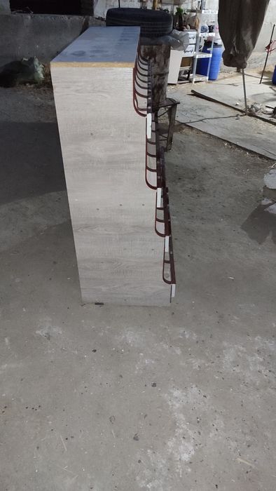 Полка для магазина