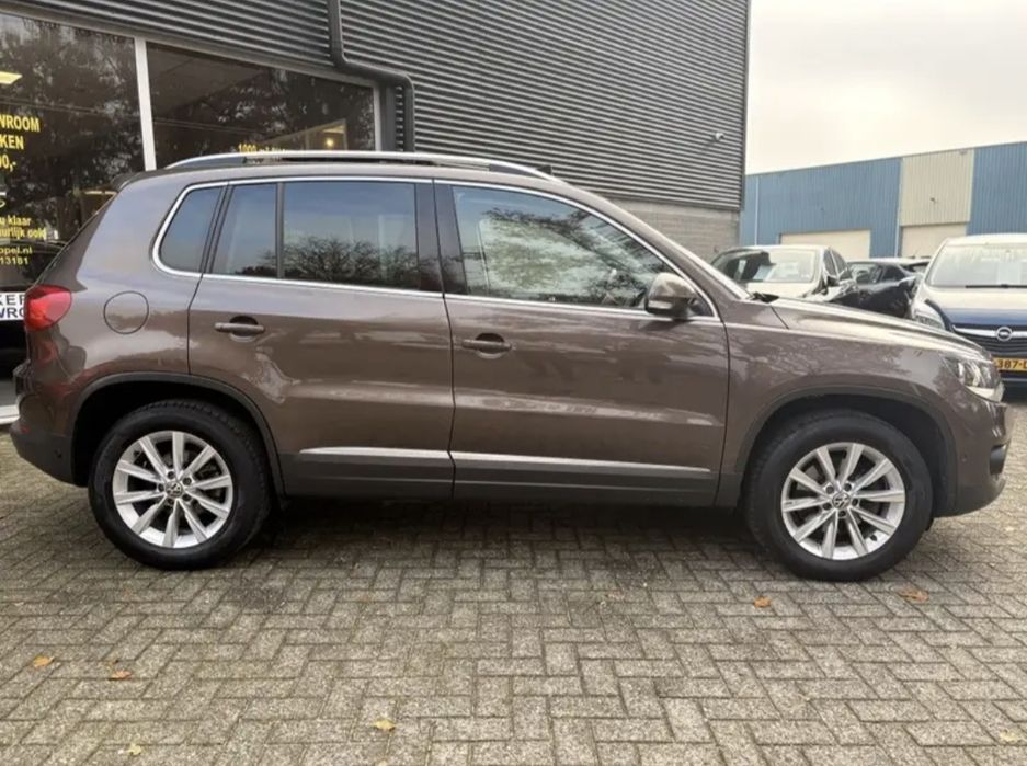VOLKSWAGEN Tiguan 2012 — imagine 3