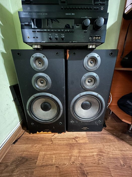 Vând linie audio YAMAHA