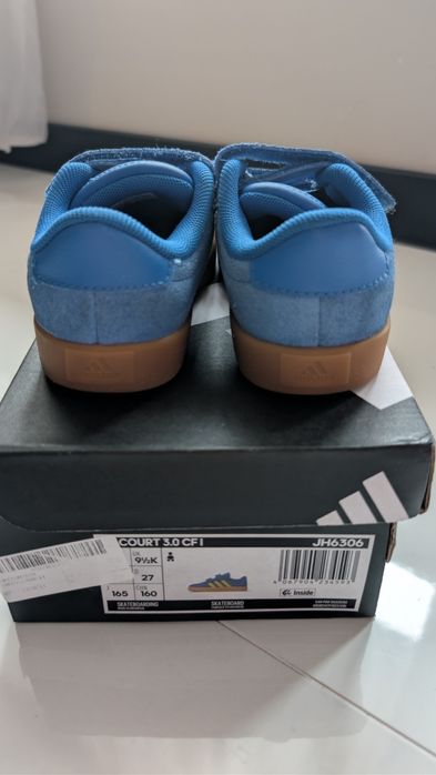 Adidas детски маратонки 27 номер