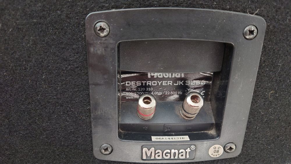 Subwoofer+statie auto