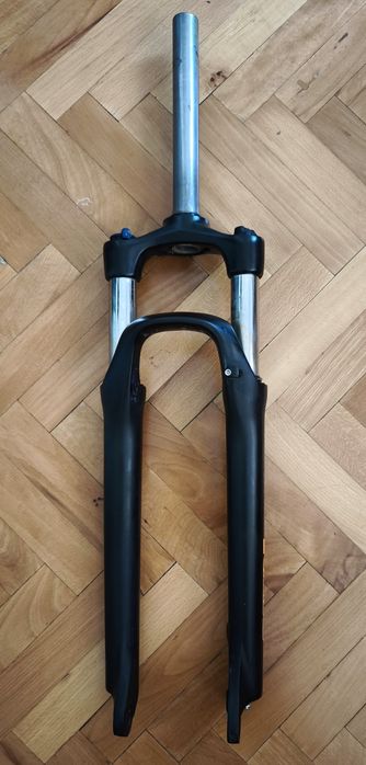 Вилка Sr Suntour XCM