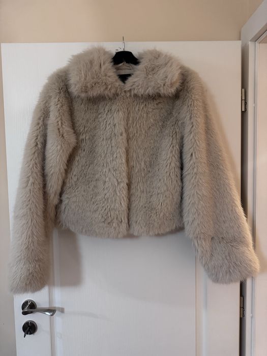 Яке с косъм ZARA