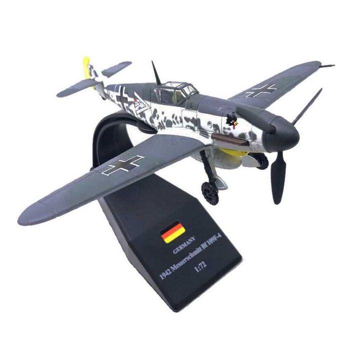 Macheta Avion metalic Messerschmitt BF-109F-4 scara 1:72