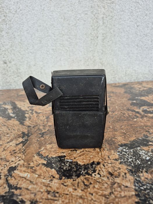 Radio  Philips  vechi model  RL 073, made in Holland- functional
