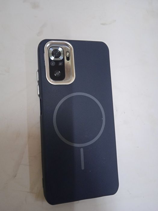 Redmi Not 10s  128/4 sotiladi yoki obmen