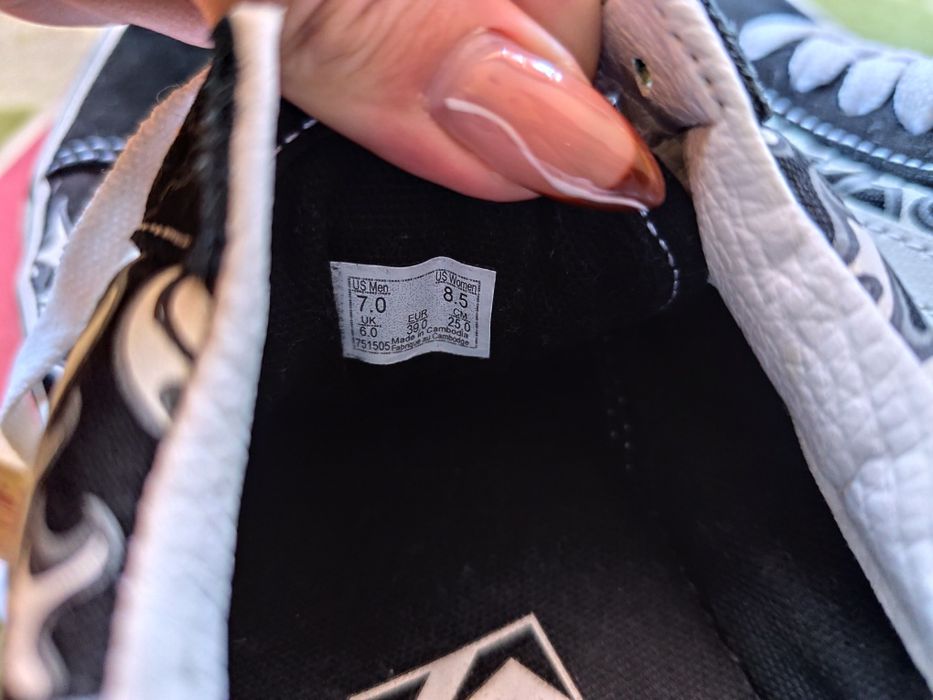 Обувки Vans Old Skool black/true white flames