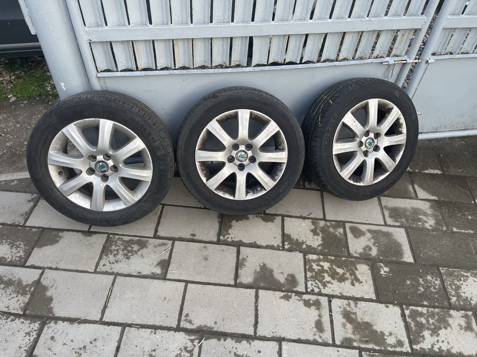 Vand jante aliaj pe 15+cauciucuri